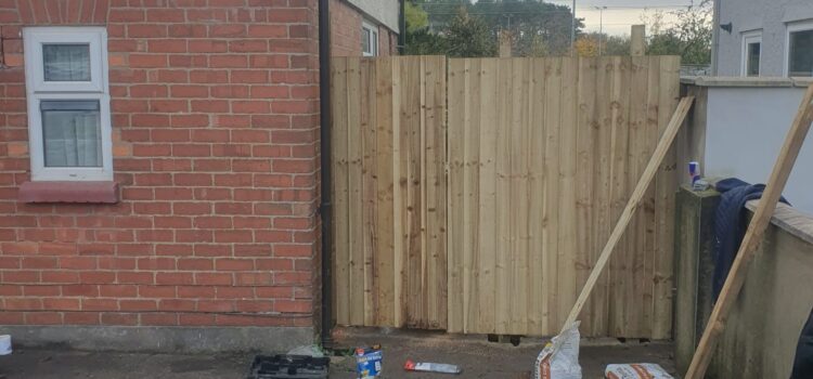 Garden Fencing in Rumney