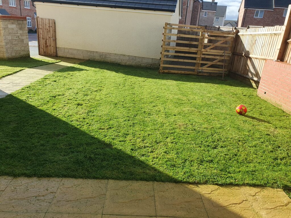 garden maintenance in Cowbridge