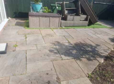 patio paving jet wash Rhiwinder