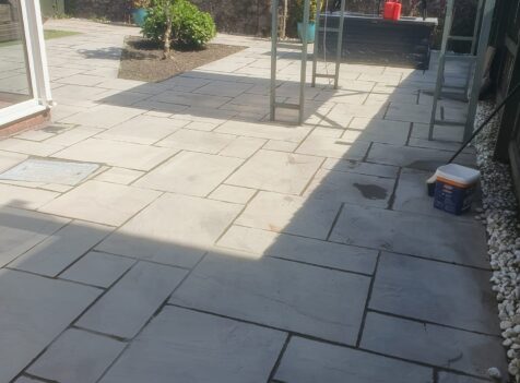 patio paving jet wash Rhiwinder