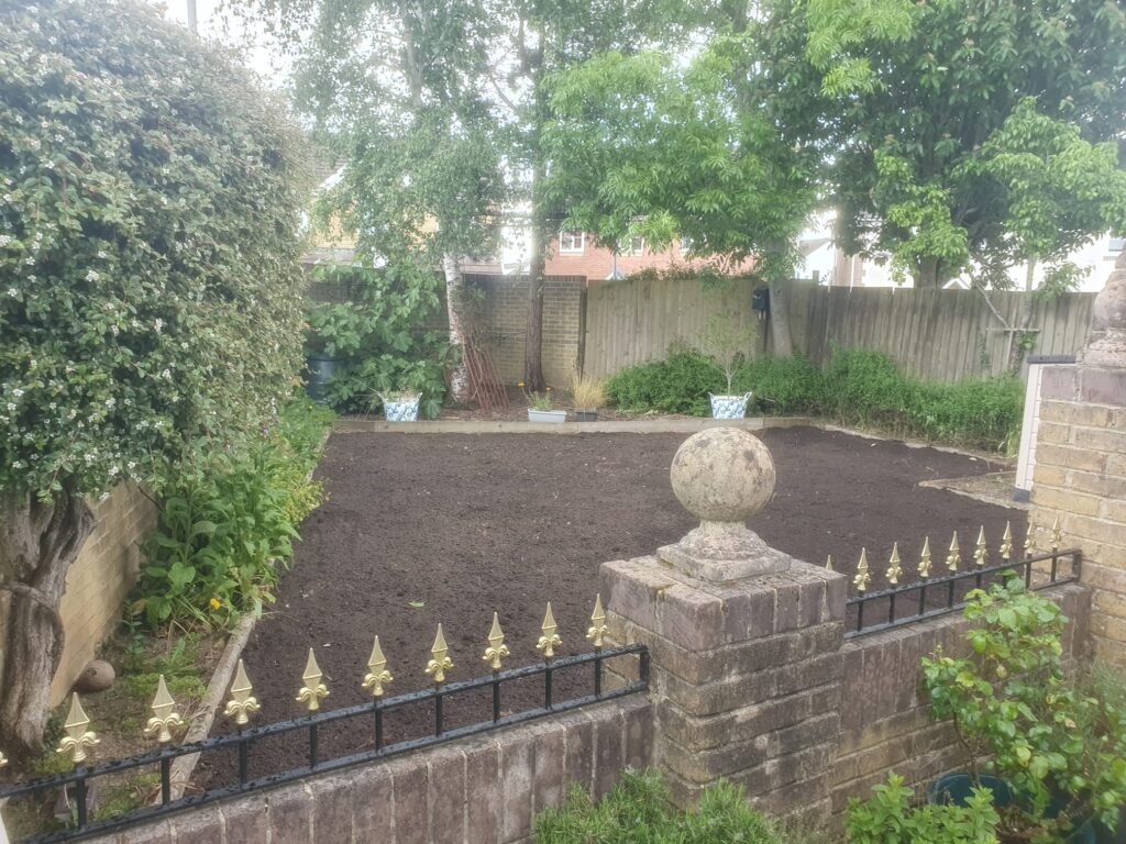 turfing new lawn cardiff