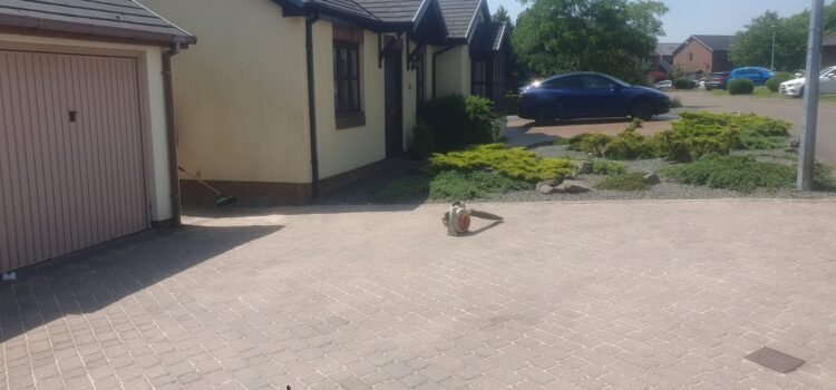 driveway cleaning bridgend